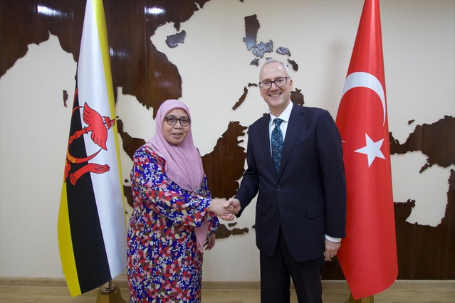 Türkiye-Brunei 4. İkili Siyasi İstişareler Toplantısı Brunei'de işbirliğini ele aldı
