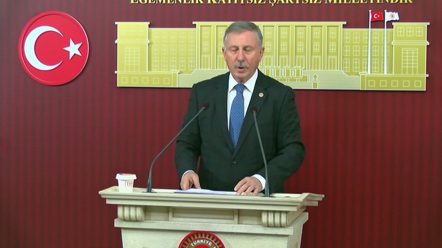 Özdağ, Türkiye'nin basın özgürlüğü endeksinde 163'üncü sıraya gerilediğini belirtti