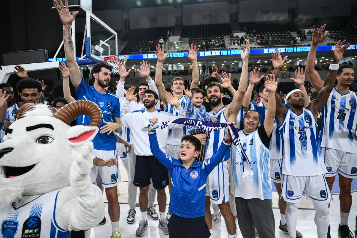 Avrupa'da Türk Telekom, Tofaş ve Yukatel Denizli kazandı. Tek fire Galatasaray