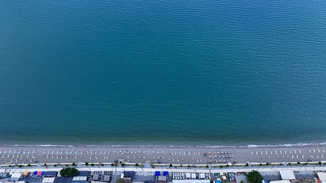 Fethiye'de koruma çalışmaları sürerken 6 bin civarında caretta yavrusu denize ulaştı