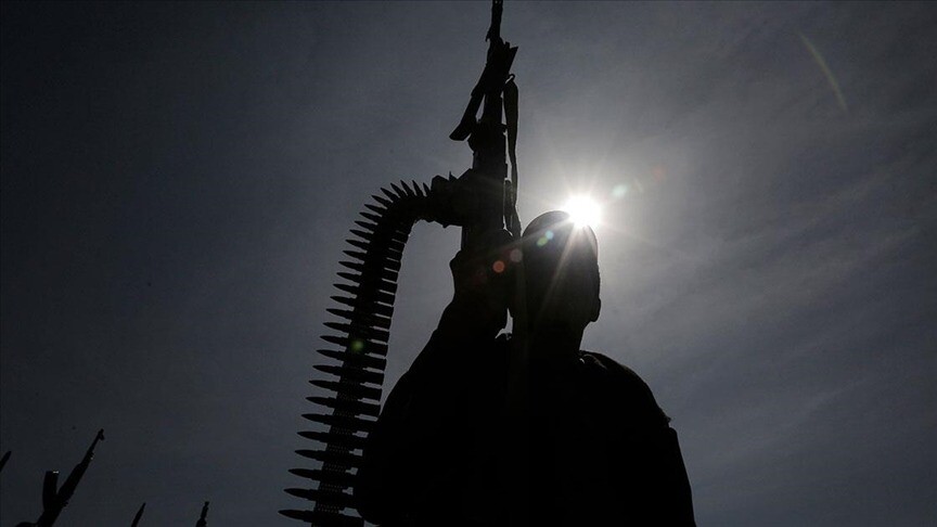 Yemen ordusu: Taiz'de Husilere ait noktalara 71 saldırı düzenledik
