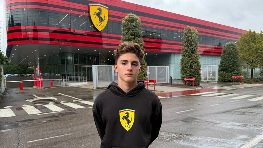Milli otomobil sporcusu Aksoy, Ferrari Sürücü Akademisi'ne kabul edildi