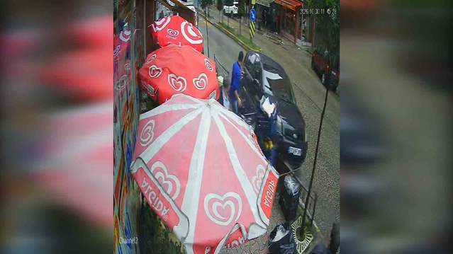 Giresun'da kontrolden çıkan otomobil 3 yayayı yaraladı, sürücü gözaltına alındı