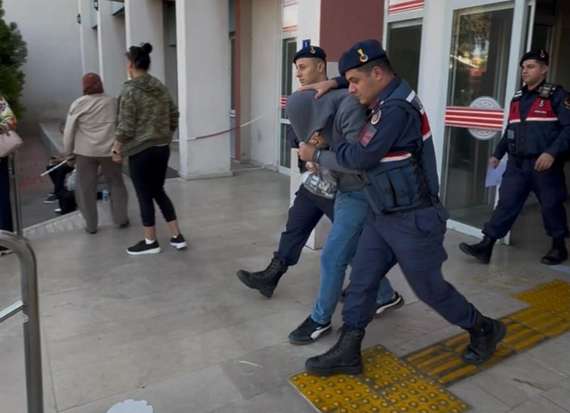 Aydın Nazilli'de jandarma operasyonunda 553 gram esrarla yakalanan şüpheli tutuklandı