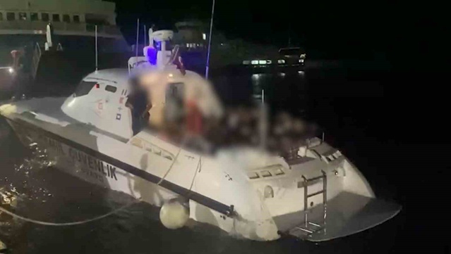 Çanakkale merkezli göçmen kaçakçılığı operasyonunda 20 şüpheliden 15'i tutuklandı