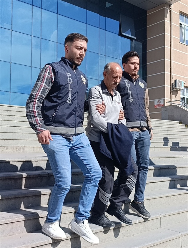 Tekirdağ Kapaklı'da oyuncak silahla kuyumcu soymaya çalışan şüpheli tutuklandı