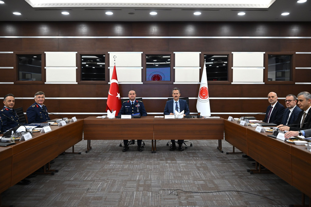 Savunma Sanayii Başkanı Görgün, Hava Kuvvetleri Komutanı Dalkıran'ı ağırladı