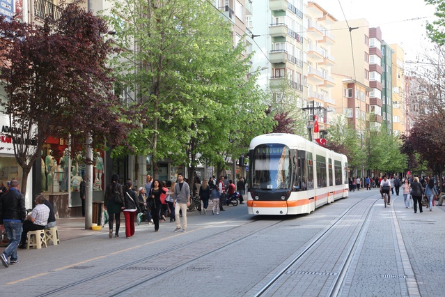 Eskişehir Büyükşehir Belediyesi, KPSS için 40 bin adayın ulaşımına ek sefer koydu