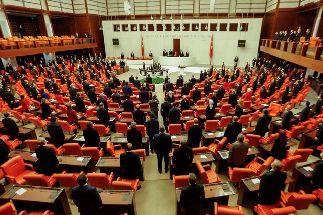 Yatırım fonu mağdurlarına 1 milyon liraya kadar ara ödeme: Teklifin 5 maddesi kabul edildi