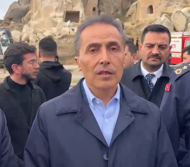 Nevşehir Göreme'de peribacasından kopan kayalar 2 kişiyi öldürdü, 1 kişiyi yaraladı