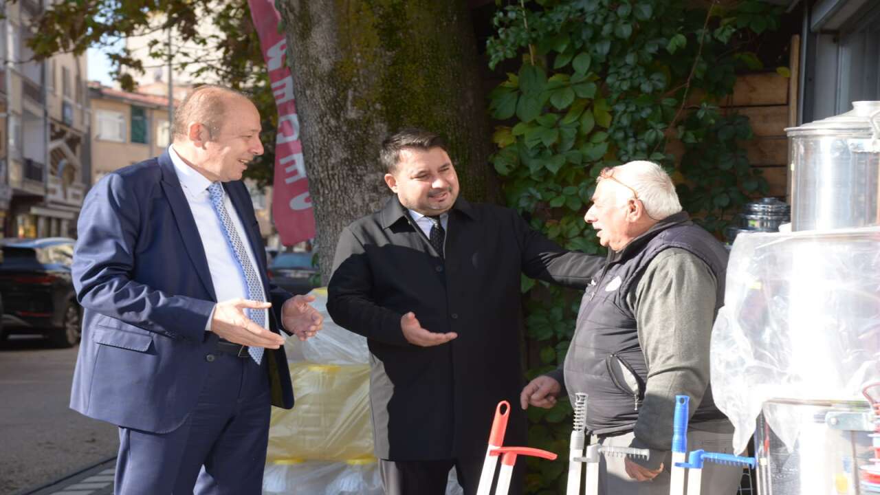 Kahramankazan’da Başkan Çırpanoğlu’ndan esnaf ziyareti