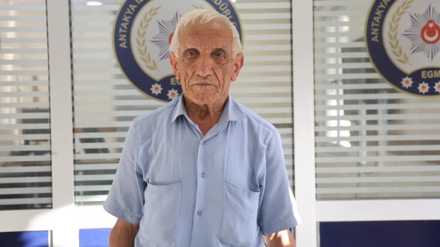 75 yaşındaki adamı evlilik vaadiyle kandırdı, baklava alırken kaçtı