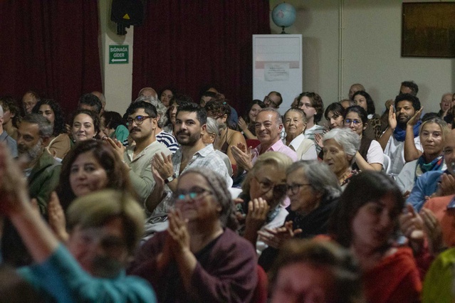 Bozcaada'daki 13. BIFED'de Fethi Kayaalp Büyük Ödülü 'Güneşin Bedeli'ne verildi