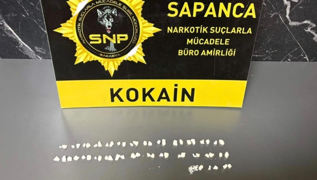 İstanbul'dan Sapanca'ya 7,68 gram kokain getiren A.Ö. tutuklandı