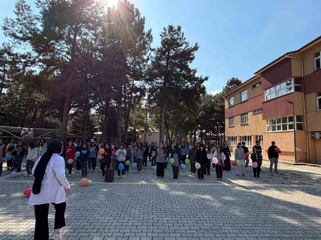 Hitit Üniversitesi, Dünya Kız Çocukları Günü'nde fiziksel aktiviteye dikkat çekti