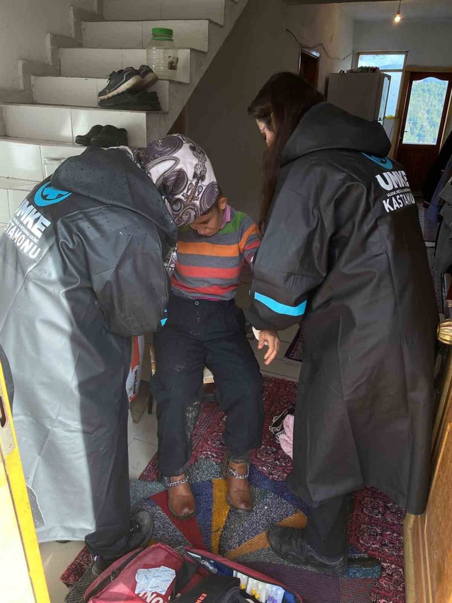 Kastamonu'da kaybolan zihinsel engelli genç, ekiplerce 10 kilometre uzakta bulundu
