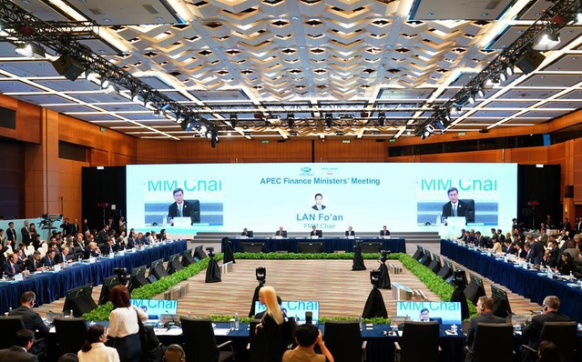 Çin Maliye Bakanı Lan, Hong Kong'daki APEC toplantısında işbirliği çağrısı yaptı