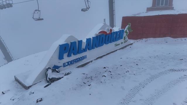 Palandöken'in zirvesi Ejder Tepesi'ne kar yağdı, Erzurum'da yükseklere kar düştü