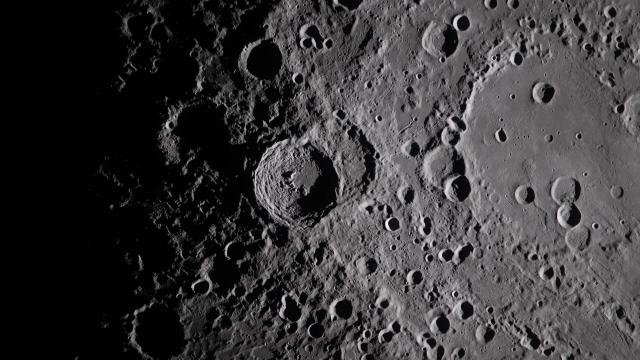 NASA, Ay'da gizli bir yeraltÄ± maÄŸarasÄ± arÄ±yor