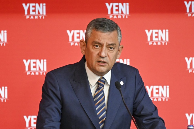 YENİ Parti Genel Başkanı Özgür Özel ittifak için dört partinin kapısını çaldı iddiası