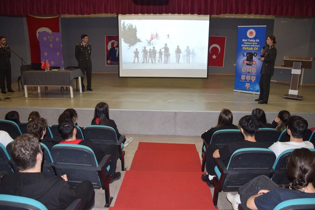 Kara Kuvvetleri birlikleri 7-15 Ekim 2026'da öğrencilere mesleki tanıtım yaptı