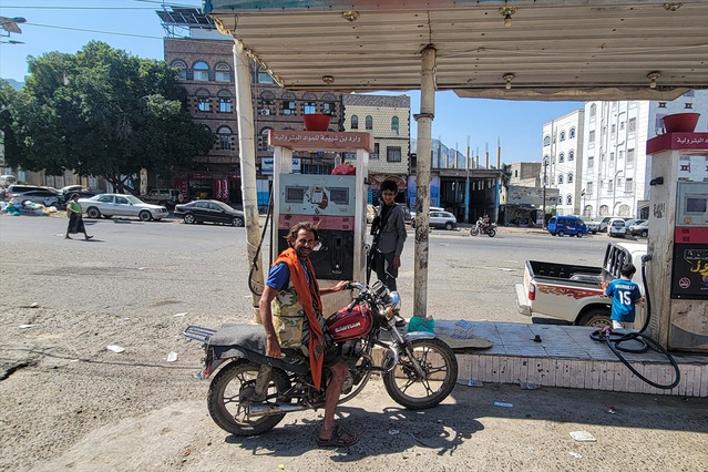 Taiz'de tüp fiyatı yaklaşık yüzde 300 arttı, diyaliz seansları 2,5 saate indirildi