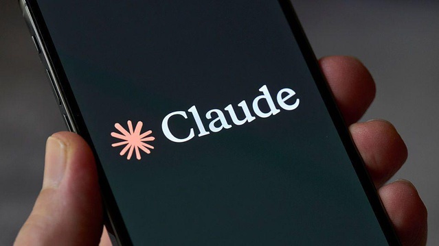 Anthropic'in Claude'a kötü davrananları yasaklama kararı tartışma yarattı