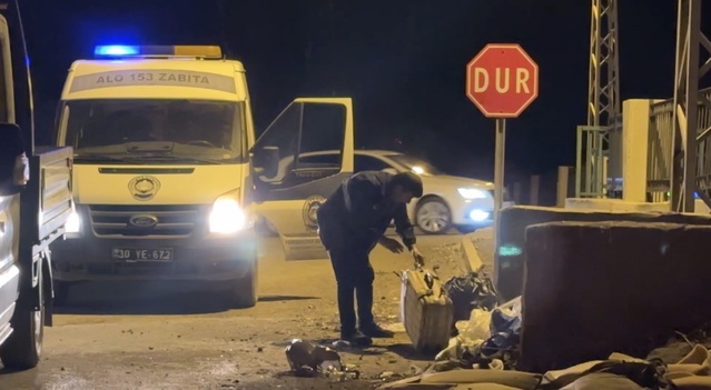 Hakkari Yüksekova'da kaybolan 6 yaşındaki çocuk 10 saat sonra kamyonet kasasında bulundu