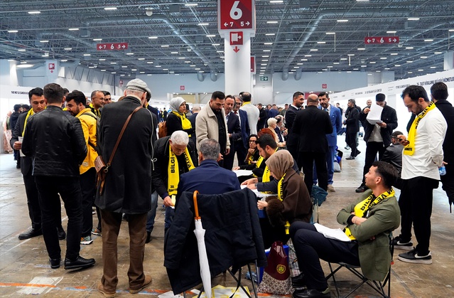 İTO Meclisi'nde çoğunluğu Avdagiç'in desteklediği listeler 270 üyenin 229'uyla aldı