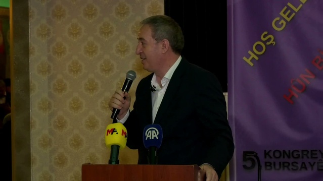 DEM Parti Eş Genel Başkanı Bakırhan Bursa'da cezaevlerinden adım atma çağrısı yaptı