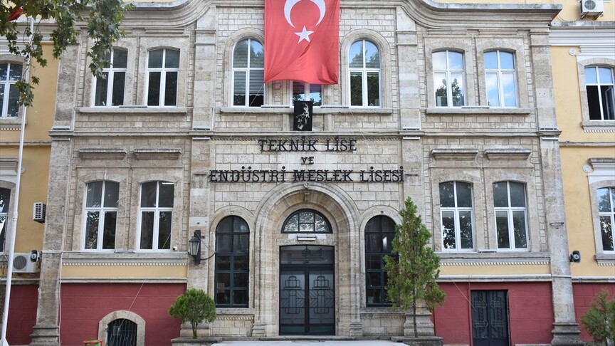Edirne'nin asırlık sanayi mektebi yaklaşık 150 yıldır meslek eğitimi veriyor