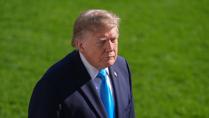 Trump "süper zeka" yerine "yapay zeka" terimini kullananları "düşman" ilan etti