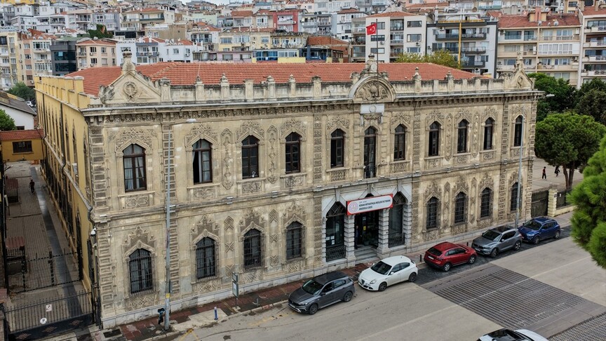 İzmir fuarının temelinin atıldığı okul 158 yıldır mesleki eğitim sunuyor