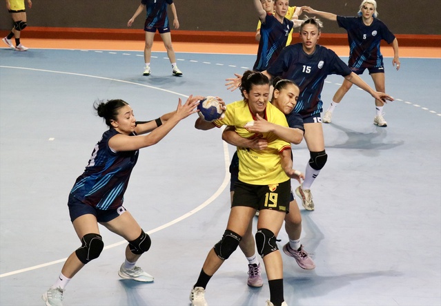 Hentbol Kadınlar Süper Lig'de Göztepe, Ortahisar Belediyespor'u 42-24 mağlup etti