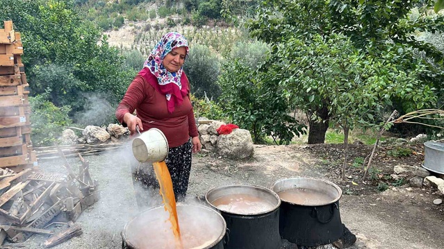 Mersinli çiftçi Naciye Şahin, 1 milyon 400 bin TL'lik ödülle emekli olmayı planlıyor.