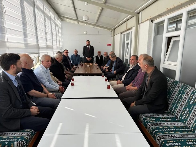 Bozüyük'te emekli din görevlileri, Müftü Arpacı ile kahvaltıda bir araya geldi