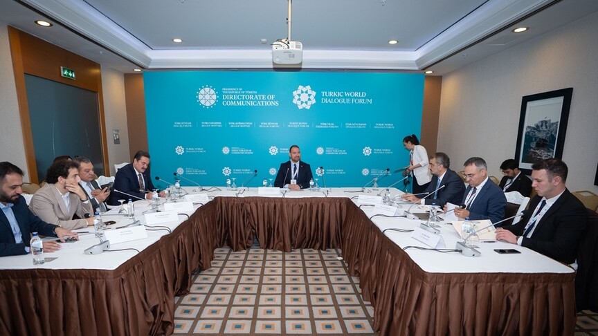 Türk Dünyası Diyalog Forumu'nda "Çok Kutuplu Dünya Düzeninde Türk Dünyasının Konumu" ele alındı