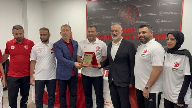 Türk ve Filistin Beyzbol5 Milli Takımları Adana TOHM'de hazırlık kampında buluştu