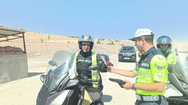 Erzincan Jandarma 290 olayın yüzde 98,3'ünü çözdü, trafikte 3,8 milyon TL ceza kesti