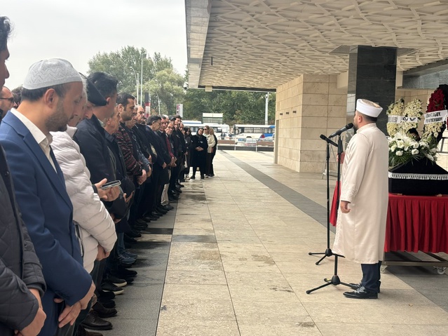 Usta sanatçı Alpay Nazikoğlu, 91 yaşında Antalya'da vefat etti, Ankara'da defnedildi