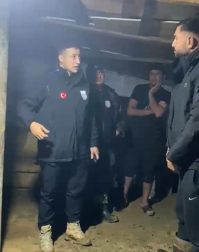 Bursa Yenişehir'de çadırlarını su basan işçiler belediyenin yurt teklifini istemedi