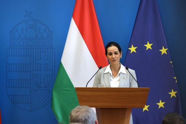 Rusya, Macaristan'ın Moskova Büyükelçiliği personelinin iki haftada çıkmasını istedi