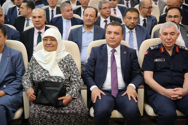 Antalya Adliyesi'nde konferans salonu Cumhuriyet Savcısı Gadem Taş'ın adıyla açıldı