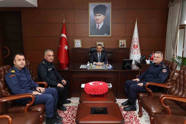 Zonguldak Valisi Hacıbektaşoğlu başkanlığında asayiş ve güvenlik toplantısı yapıldı