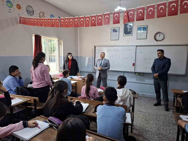 Sarıgöl Milli Eğitim Müdürü Demirtaş, Çanakçı okullarında Maarif Modeli'ni ele aldı