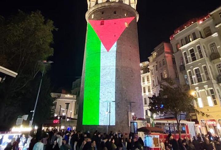 İstanbul'un kalbinde Filistin için tek yürek! Galata Kulesi Filistin bayrağıyla aydınlandı