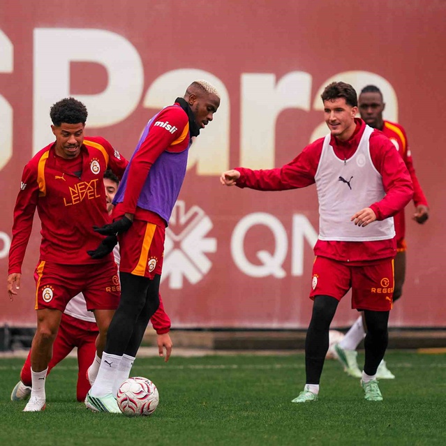 Galatasaray, Konyaspor deplasmanı hazırlıklarına Kemerburgaz'da başladı