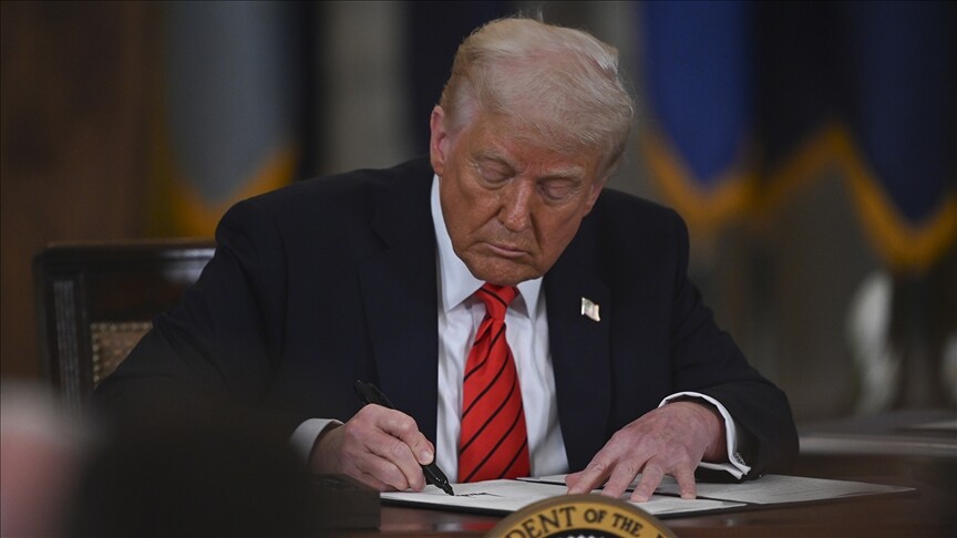 Trump'tan kadın sağlığı araştırmalarını güçlendirmeyi amaçlayan Başkanlık Kararnamesi'ne imza