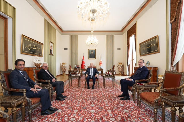 TBMM Başkanlığı, Kurtulmuş'un Pakistan Büyükelçisi Junaid'i kabul ettiğini açıkladı.
