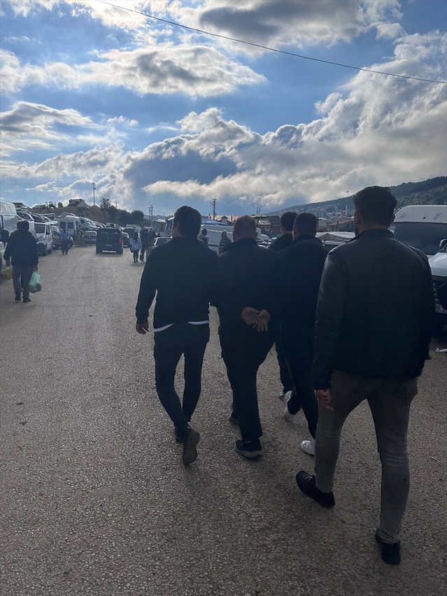 Bolu Gerede'de hırsızlık hükümlüsü kesinleşmiş 5 yıl 2 ay hapis cezasıyla yakalandı